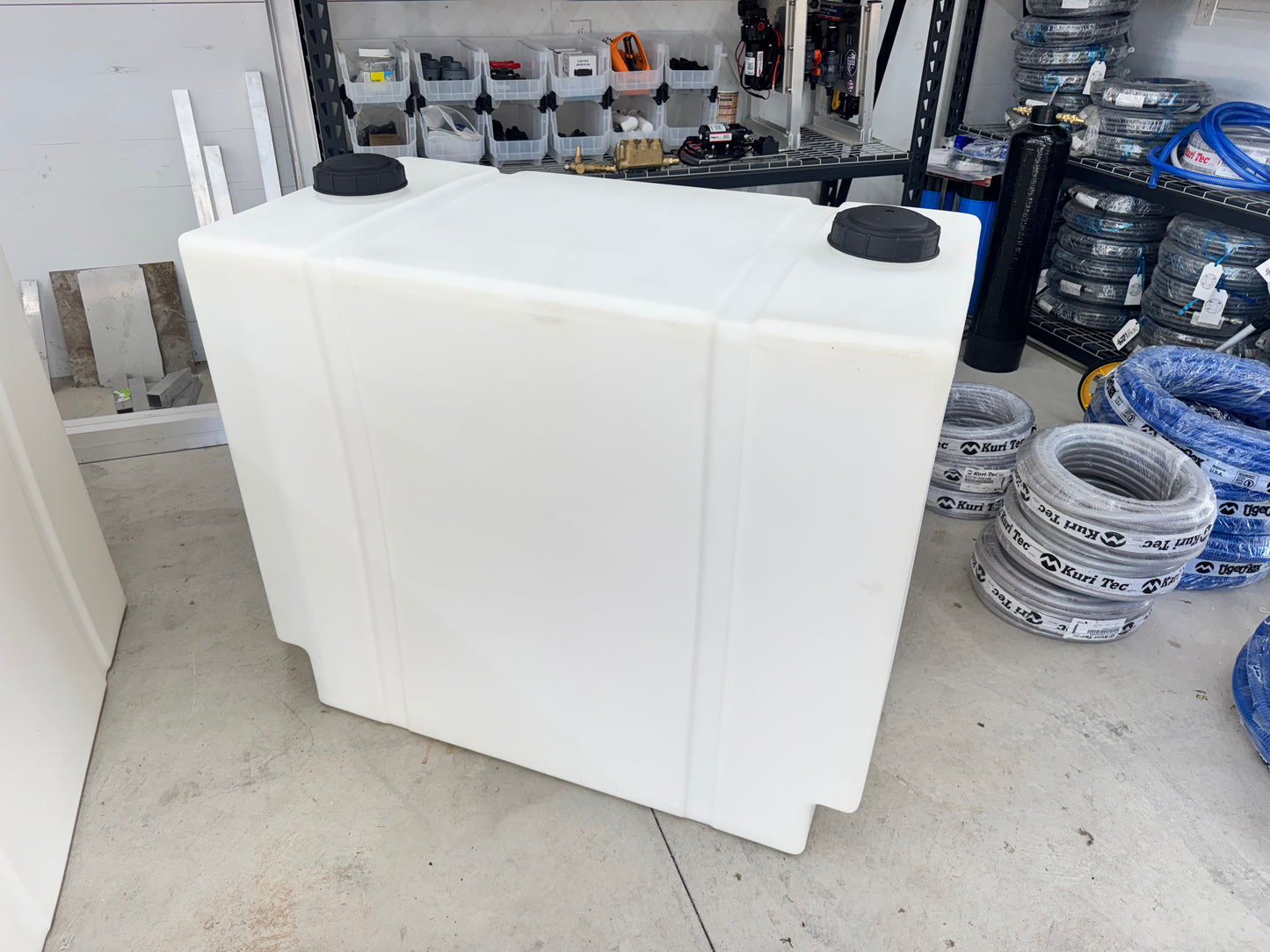200 Gallon Vertical Tank - Slim Line (Thick Walls)