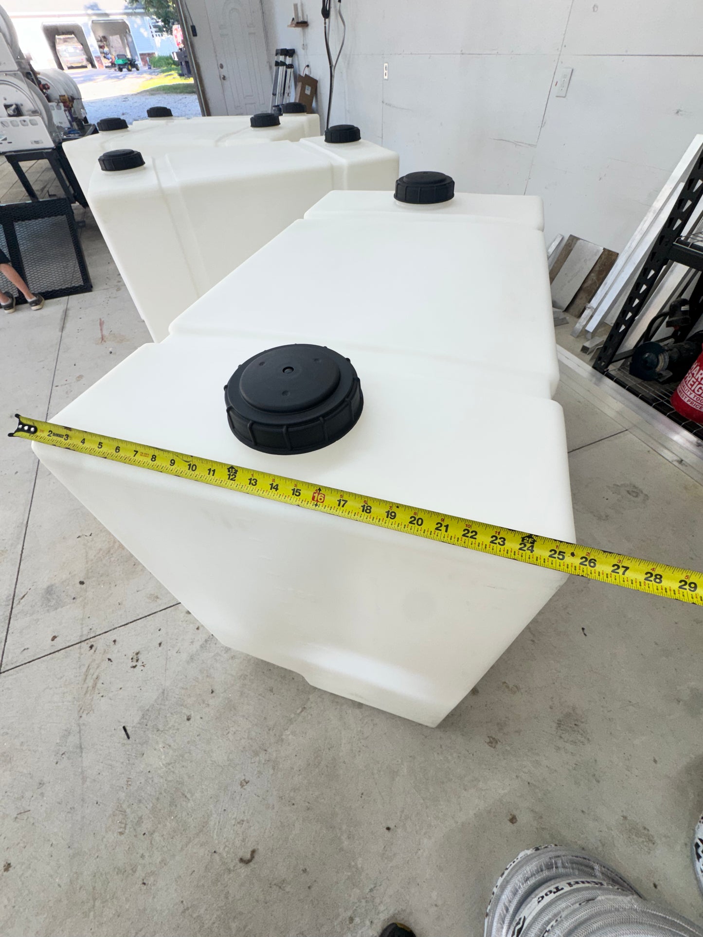 200 Gallon Vertical Tank - Slim Line (Thick Walls)