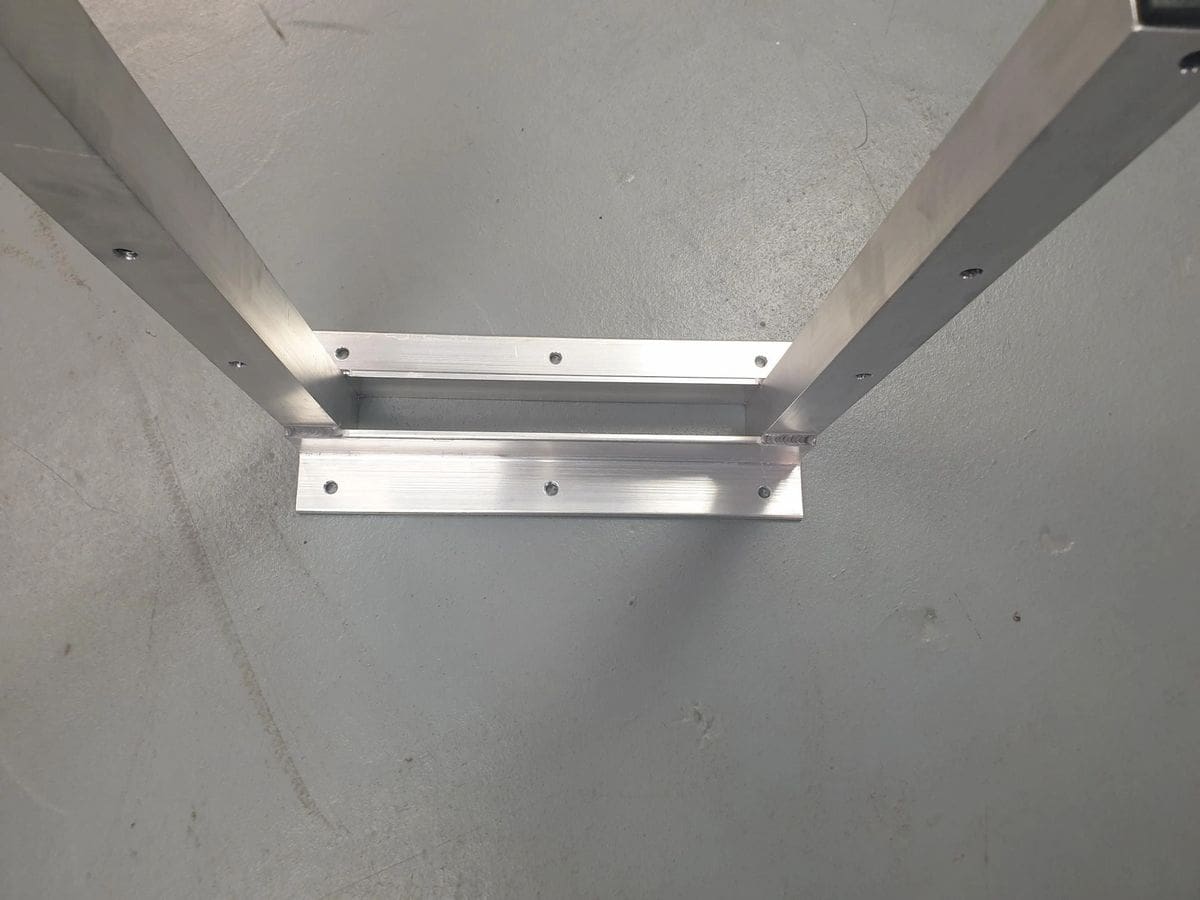 Heavy Duty Aluminum Stand 15.5" x 20"